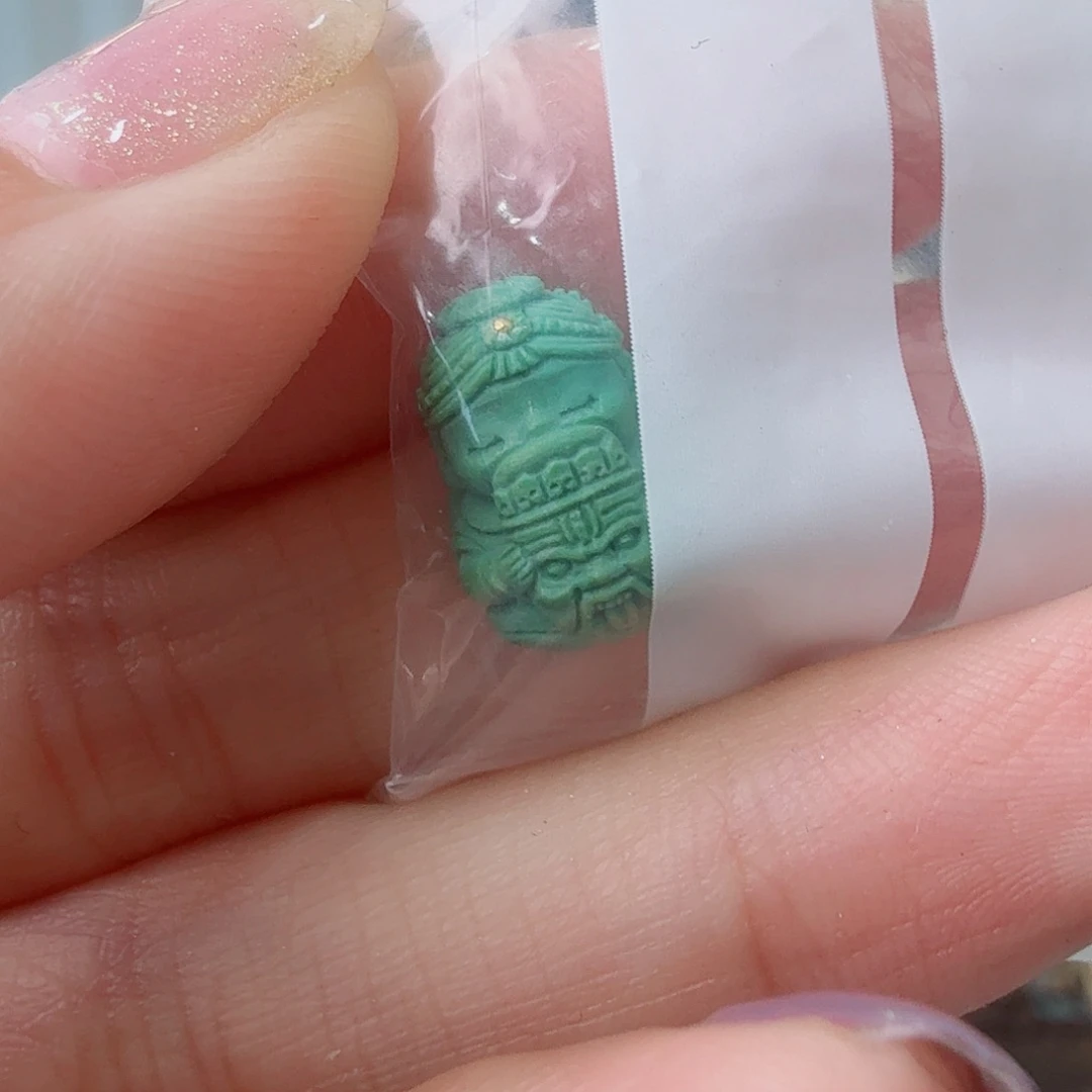 m***8绿松石未镶嵌珠宝奇石