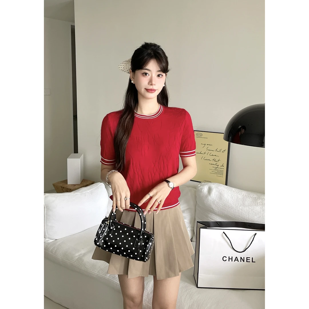 夏季新款女式短袖条纹针织衫薄款提花聚酯纤维上衣