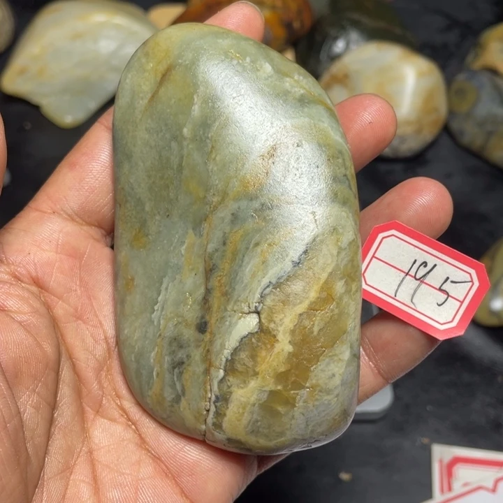颈饰未镶嵌和田玉195