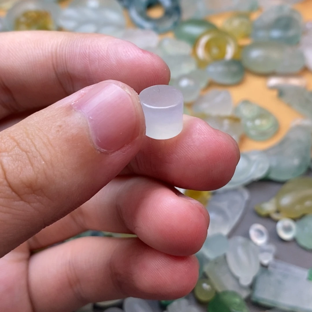 定制翡翠未镶嵌珠子