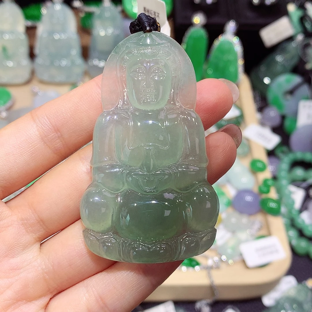 颈饰未镶嵌翡翠观音