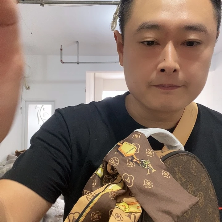 蚕丝驴皮（革）山羊皮（革）