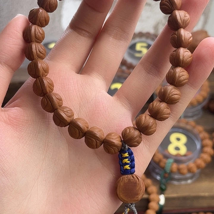 文玩核桃吊坠这****面11野生玉龙脊加弟子珠