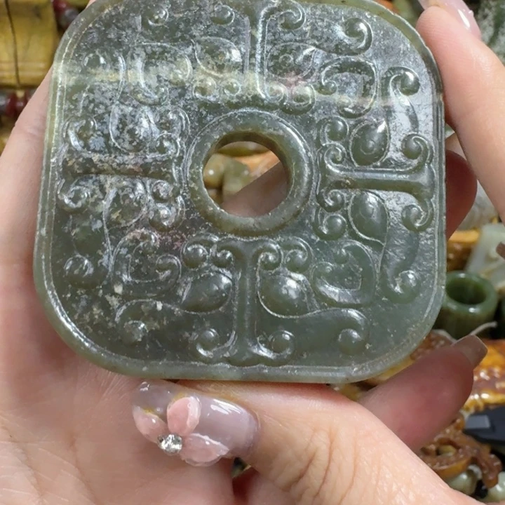 和田玉未镶嵌珠宝半成品