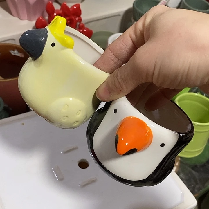 陶盆有孔 瑕疵针孔漏釉介意勿拍口 7高7