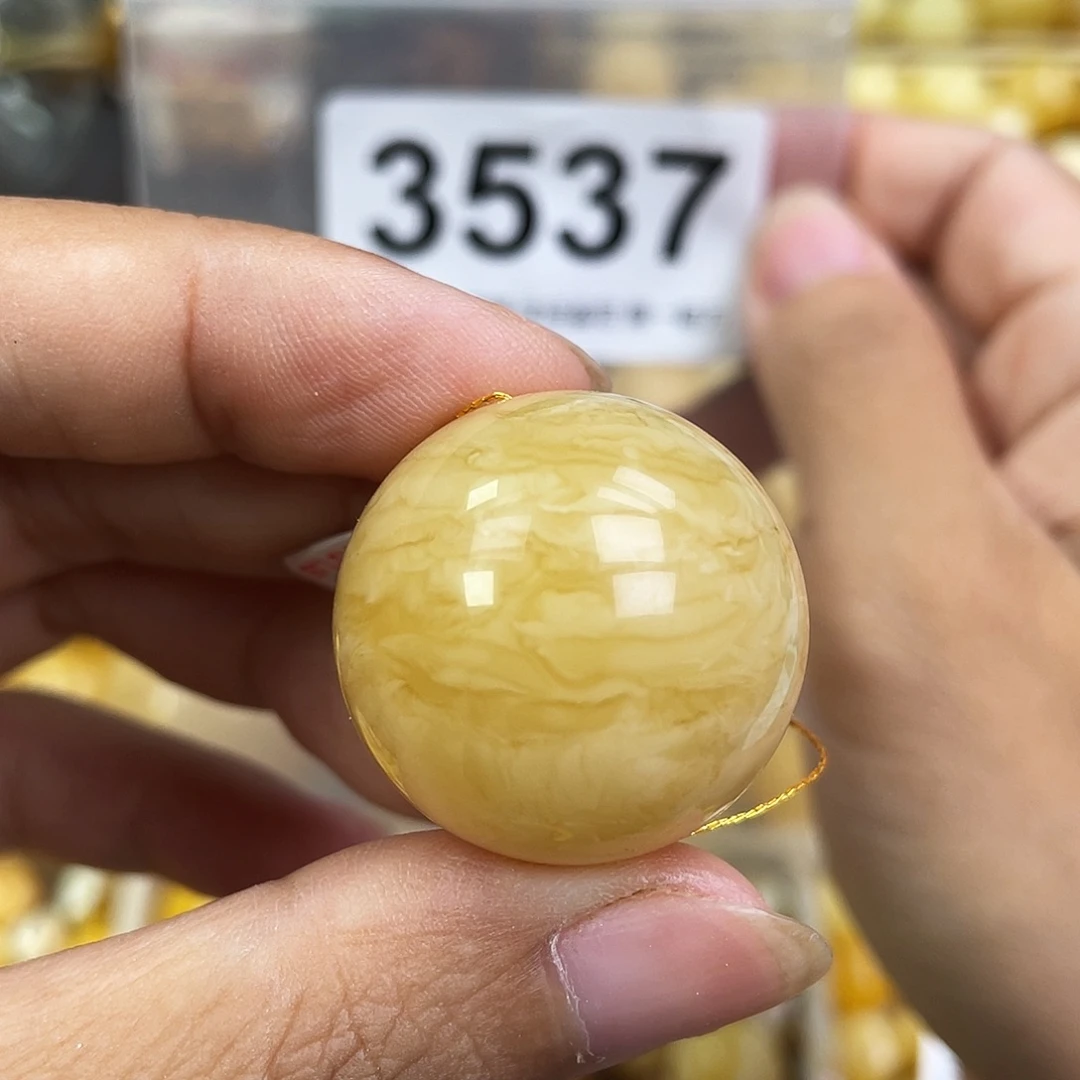 琥珀未镶嵌珠宝奇石26.1