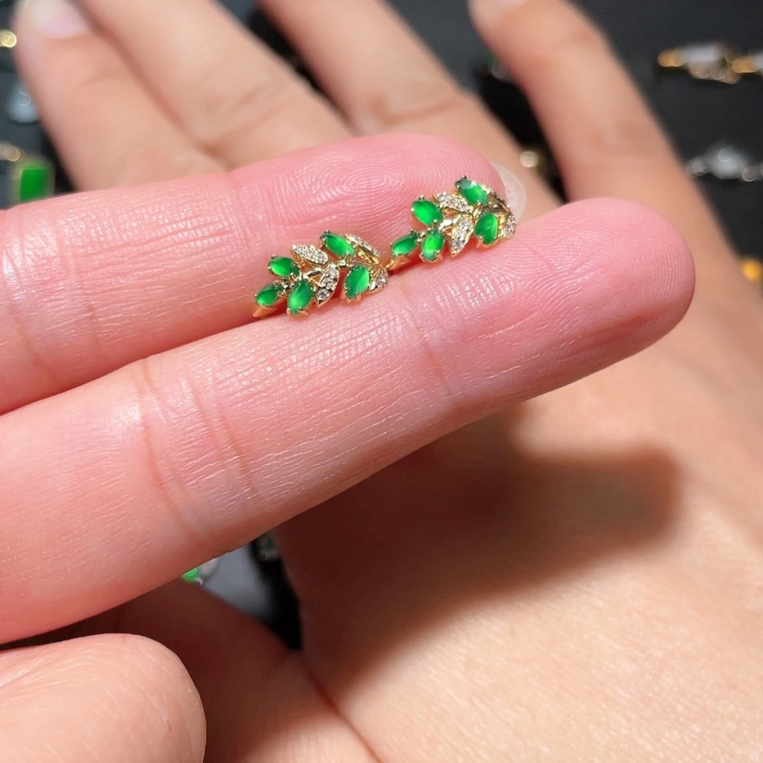 翡翠耳饰18K金镶嵌南非钻