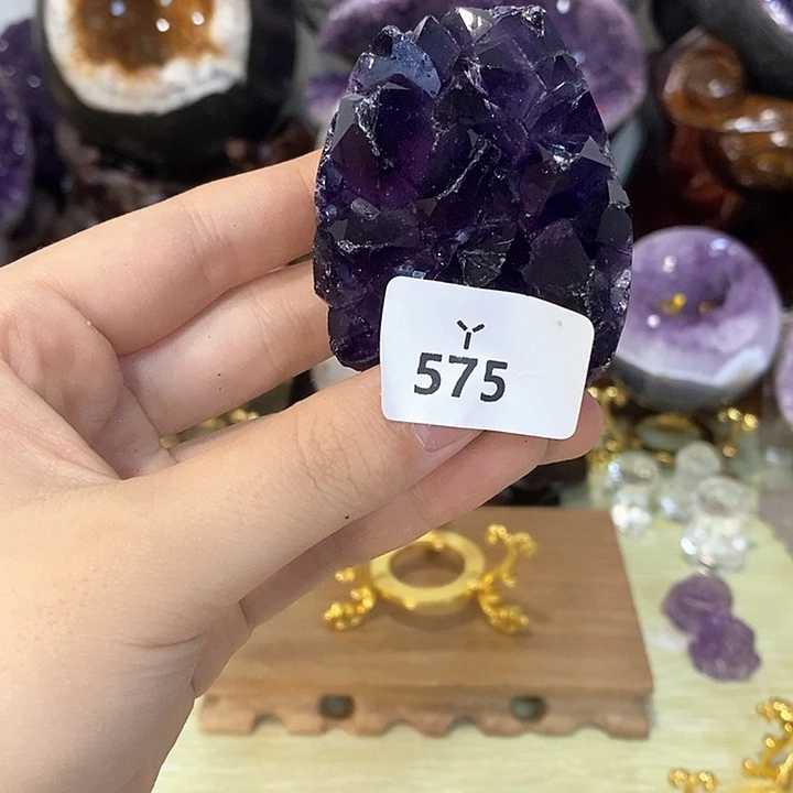 未镶嵌水晶大型摆件（非配饰）