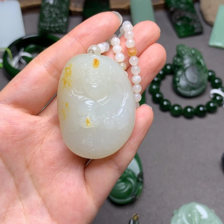 和田玉未镶嵌颈饰