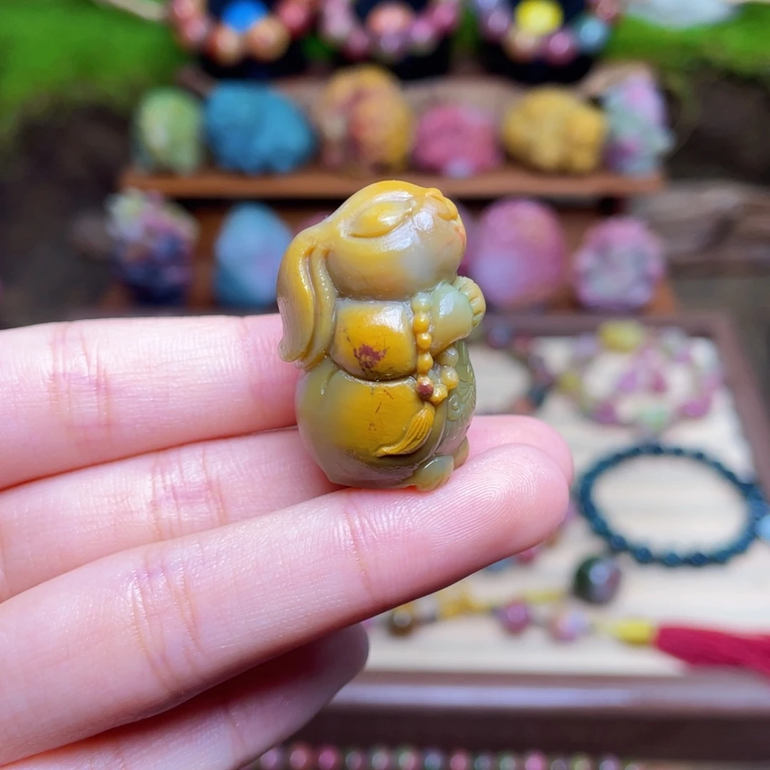 未镶嵌玛瑙/玉髓珠宝半成品盐源玛瑙前（兔）似锦小兔子