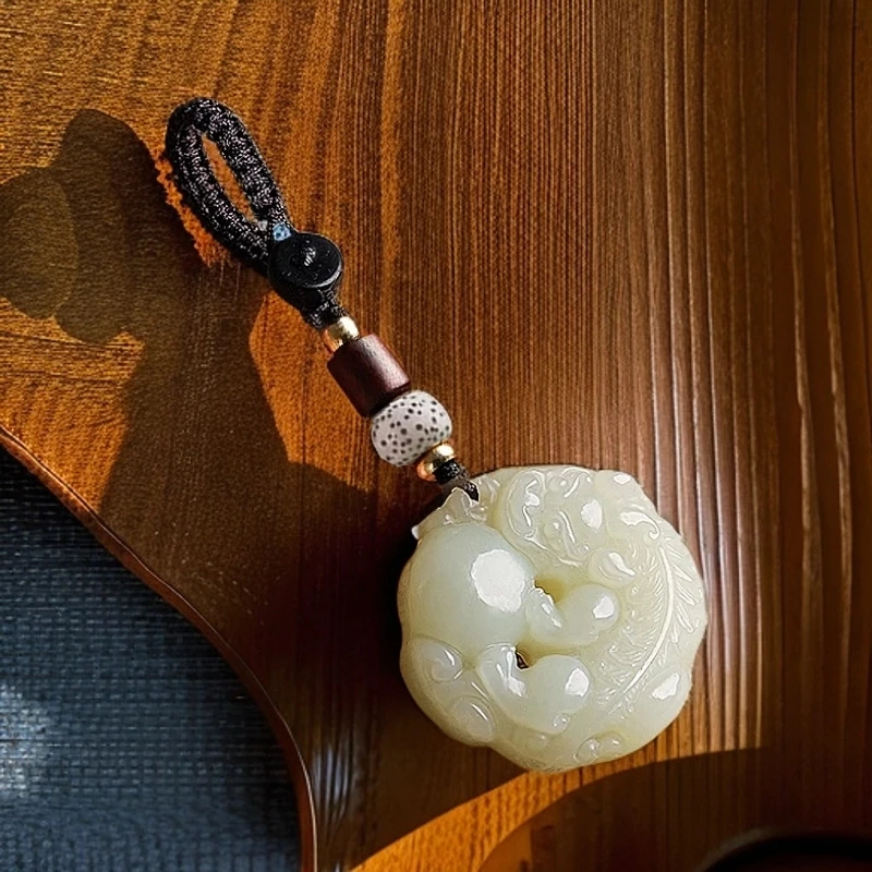 【当天发货】貔貅抱球钥匙扣挂件汽车钥匙挂饰2025新款平安扣钥匙链