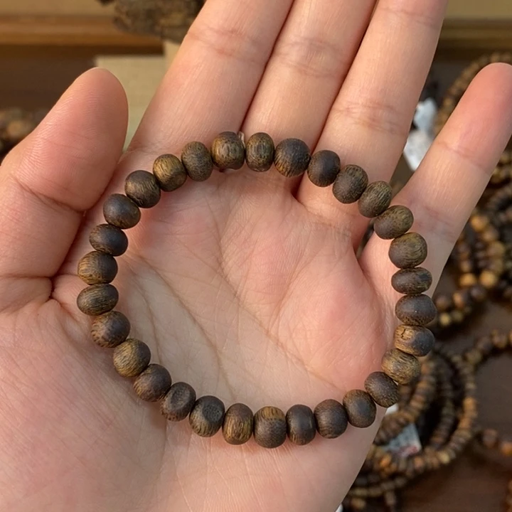 沉香手串海南国香奇楠天然虫漏单圈 多样性发一