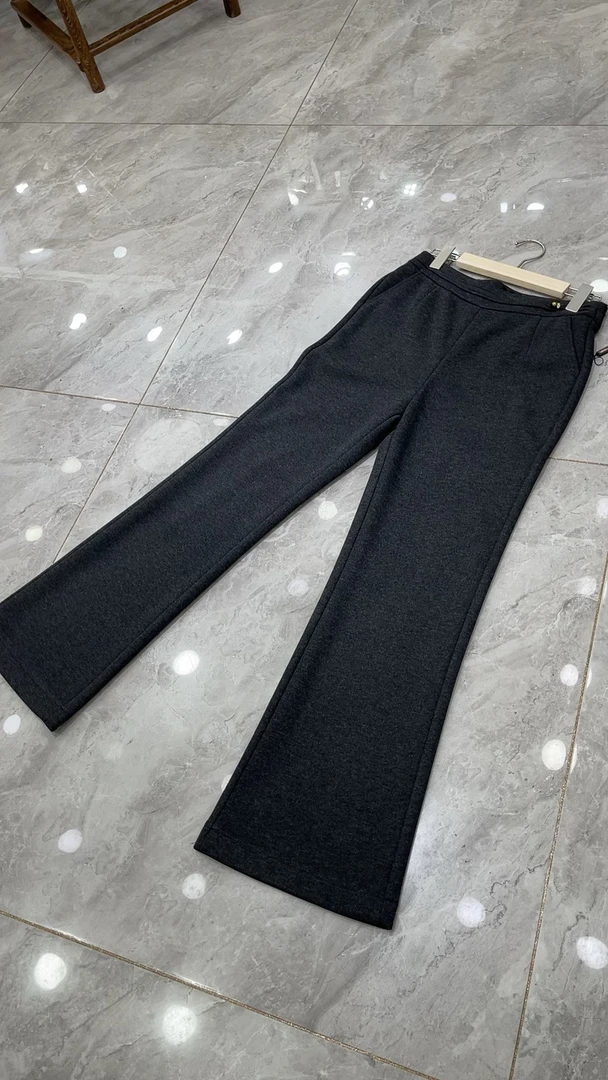 高级显瘦女士百搭秋冬时装裤子MZ1001