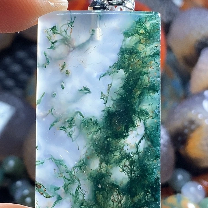 蓝***吗玛瑙/玉髓未镶嵌颈饰
