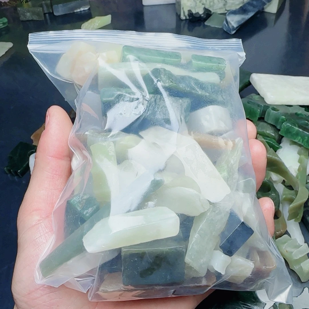 和田玉珠宝半成品未镶嵌久*堂