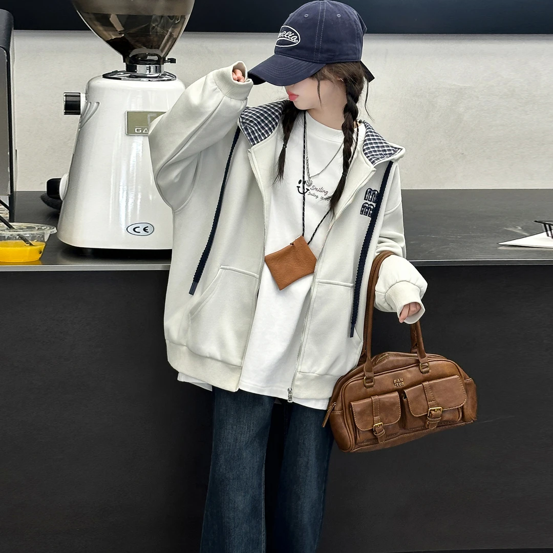 女童外套春秋2025新款洋气大童棒球服休闲上衣儿童女孩连帽拉链衫