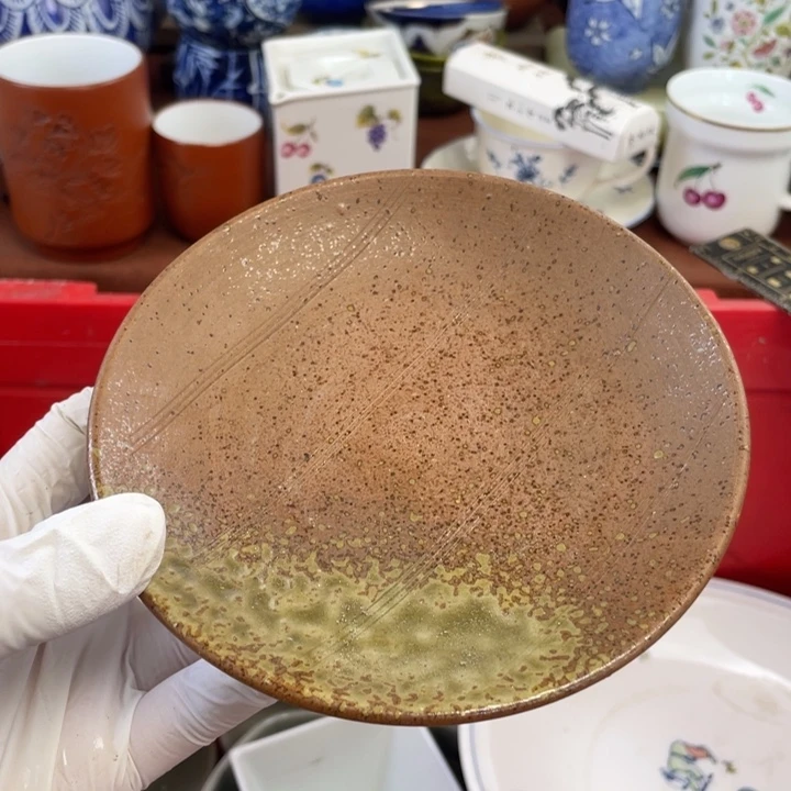 他家瓷器真美…开播了