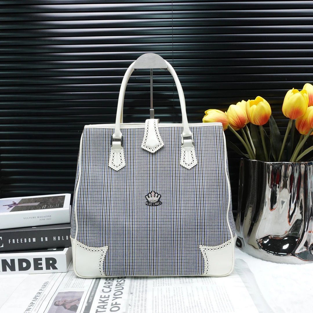 95新 BURBERRY/博柏利 单肩包/T10171191