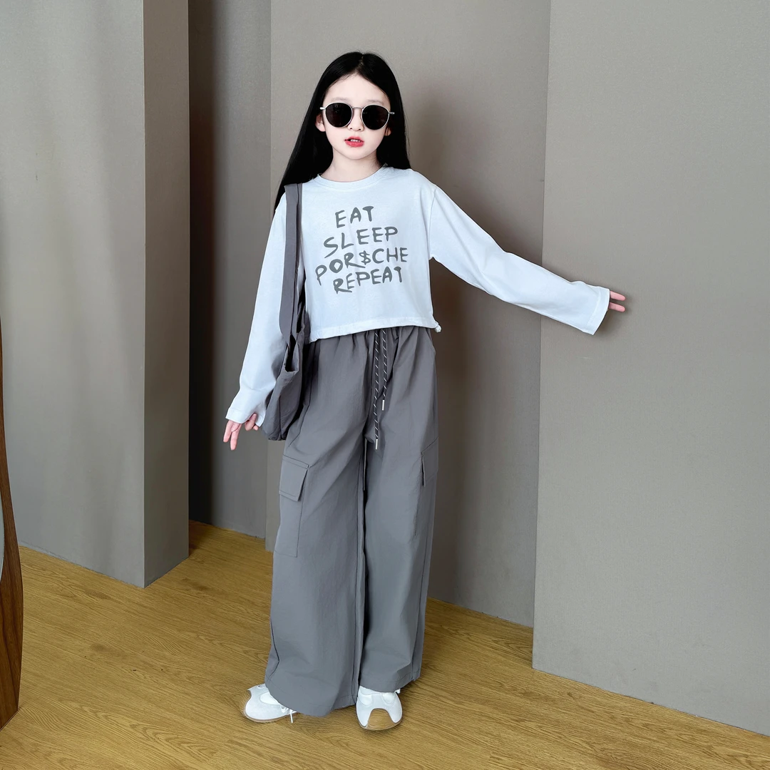 女童2025新款韩版春秋季时尚休闲挎包印花卫衣宽松工装裤套装潮酷
