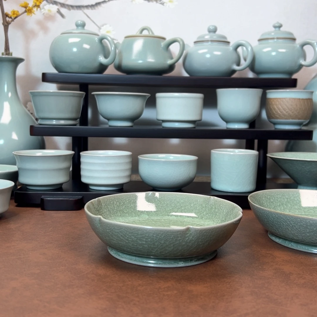 a***盛陶盘冰花鱼鳞片葵口洗