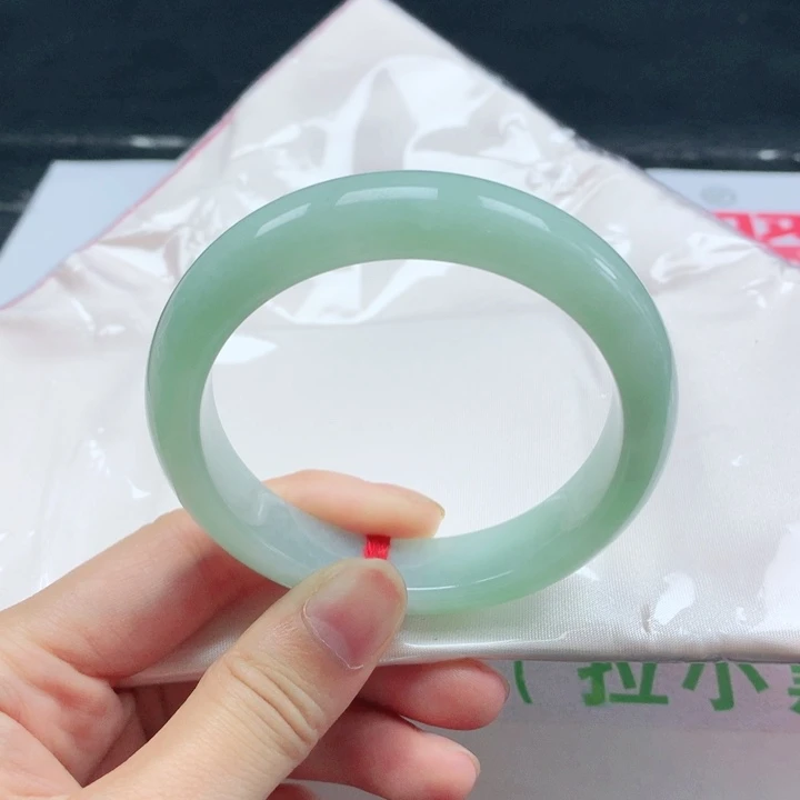 翡翠手镯未镶嵌翡翠手镯54
