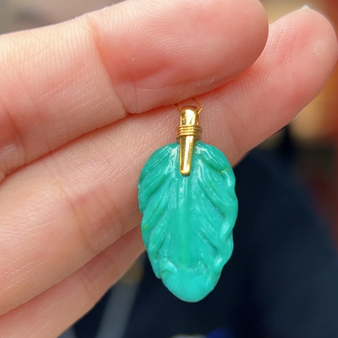 18K金镶嵌绿松石珠宝奇石