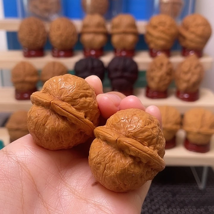 文玩核桃吊坠小罗汉25