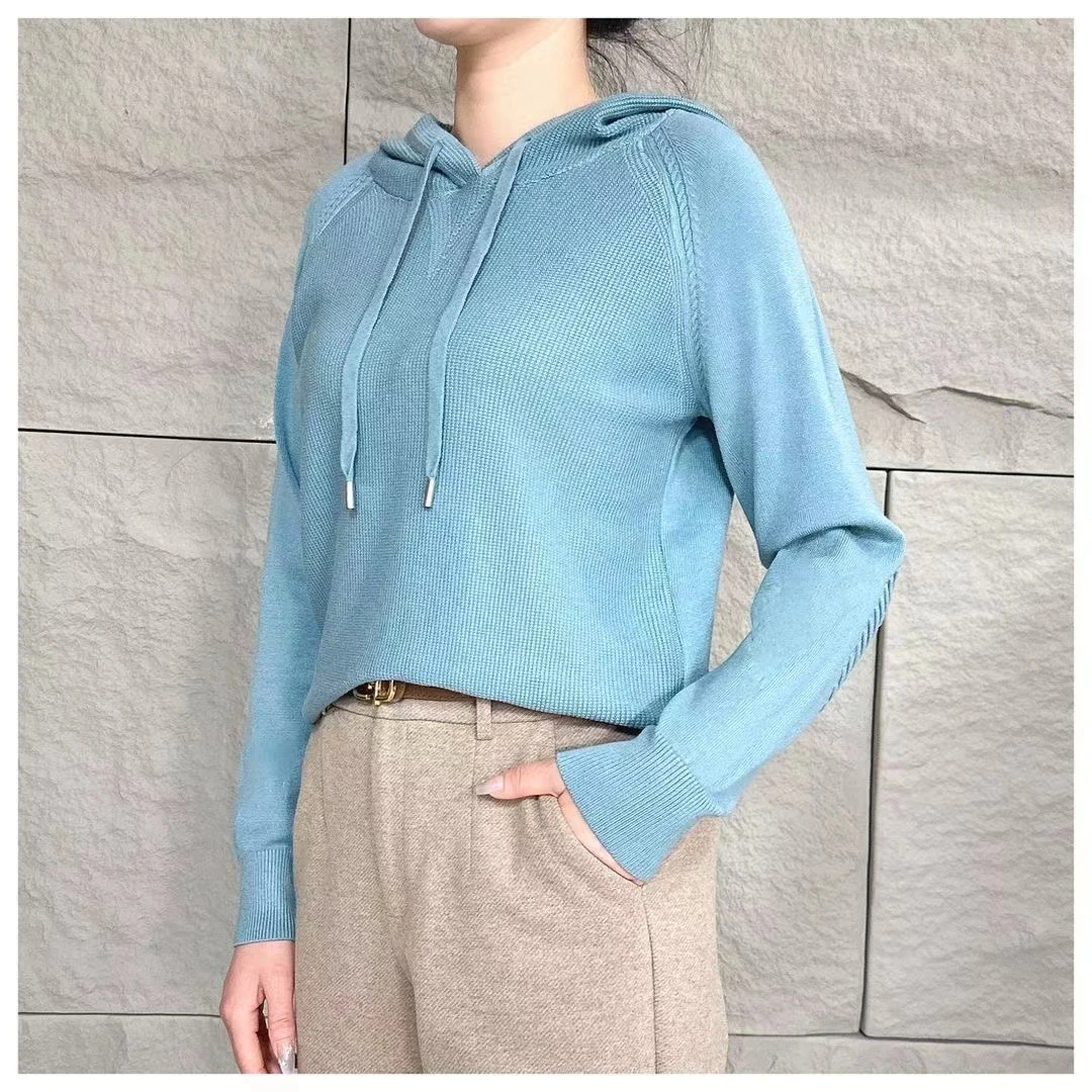 带帽女宽松百搭秋冬季套头休闲连帽卫衣时尚外穿打底衫