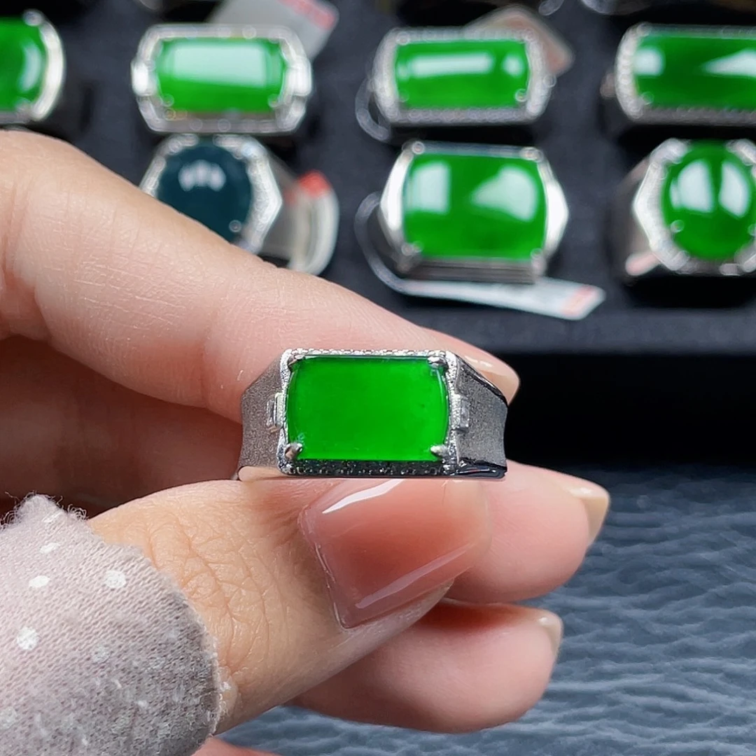 翡翠银S925镶嵌戒指天然A货翡翠没运费险3973