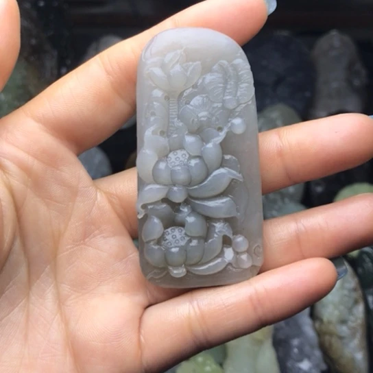 和田玉未镶嵌挂件