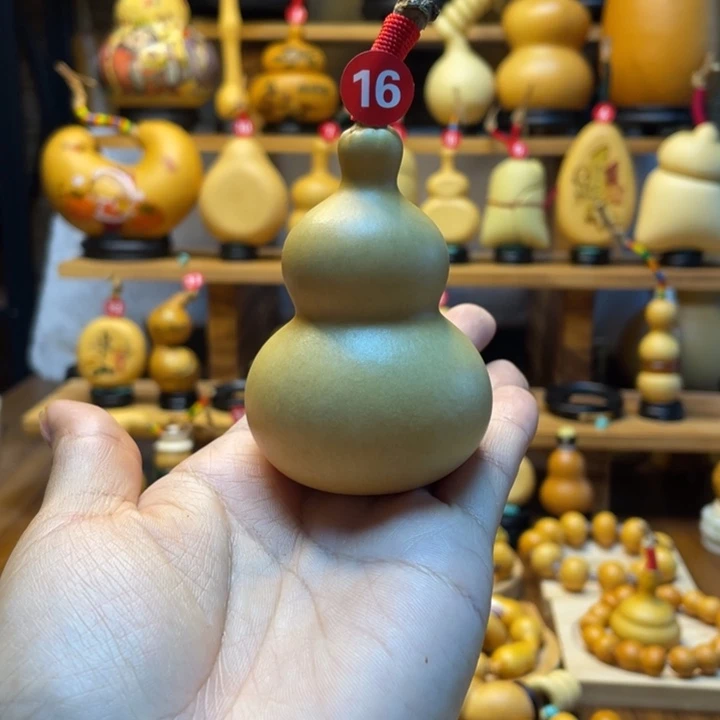 慎***远天然葫芦自然生长