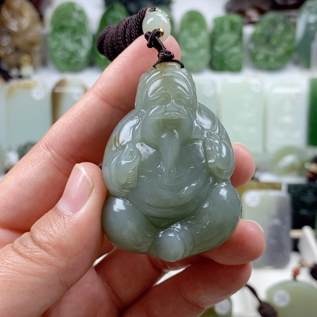 和田玉（糖玉）颈饰未镶嵌