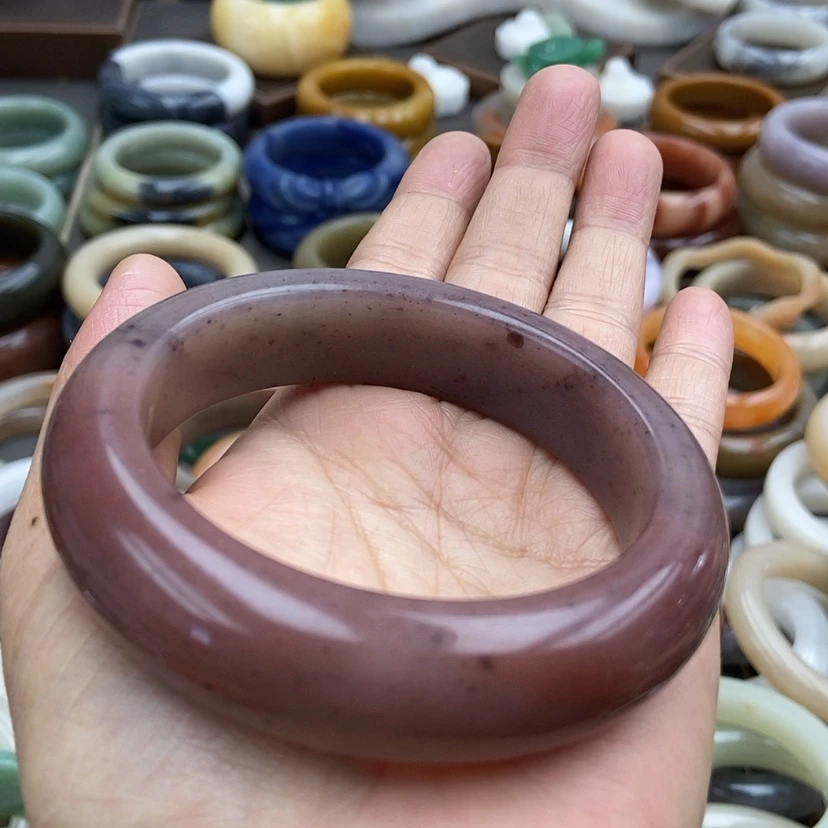 【闪购商品】石英质玉手镯62未镶嵌