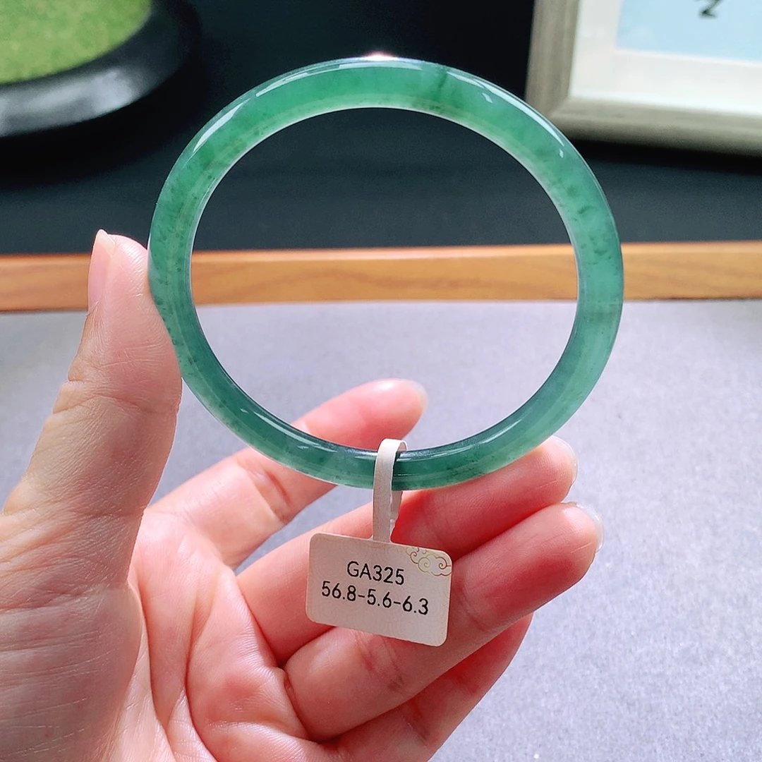 未镶嵌手镯翡翠天然翡翠手镯a货