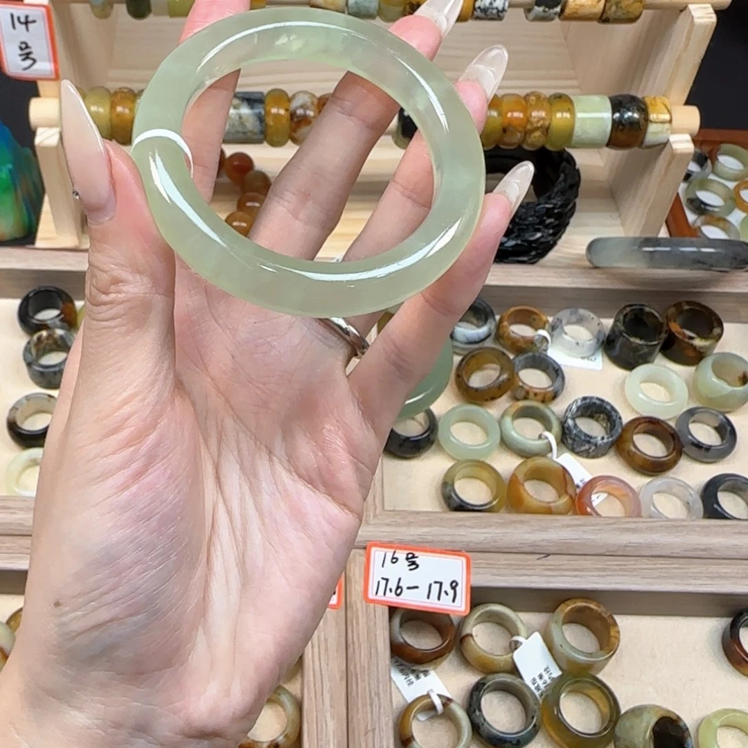 蛇纹石玉岫玉内径53合金栗****L
