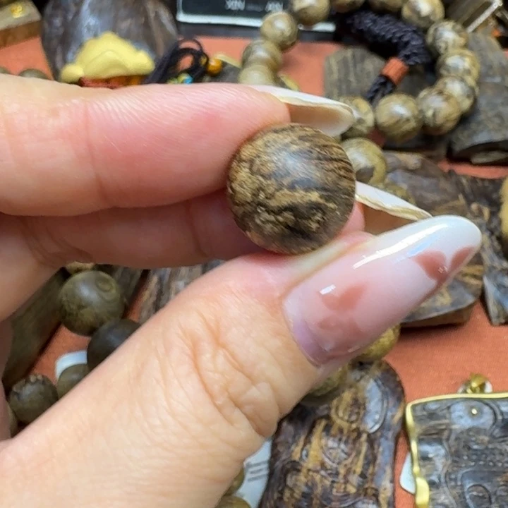 用***1大叶紫檀（黑酸枝木类）