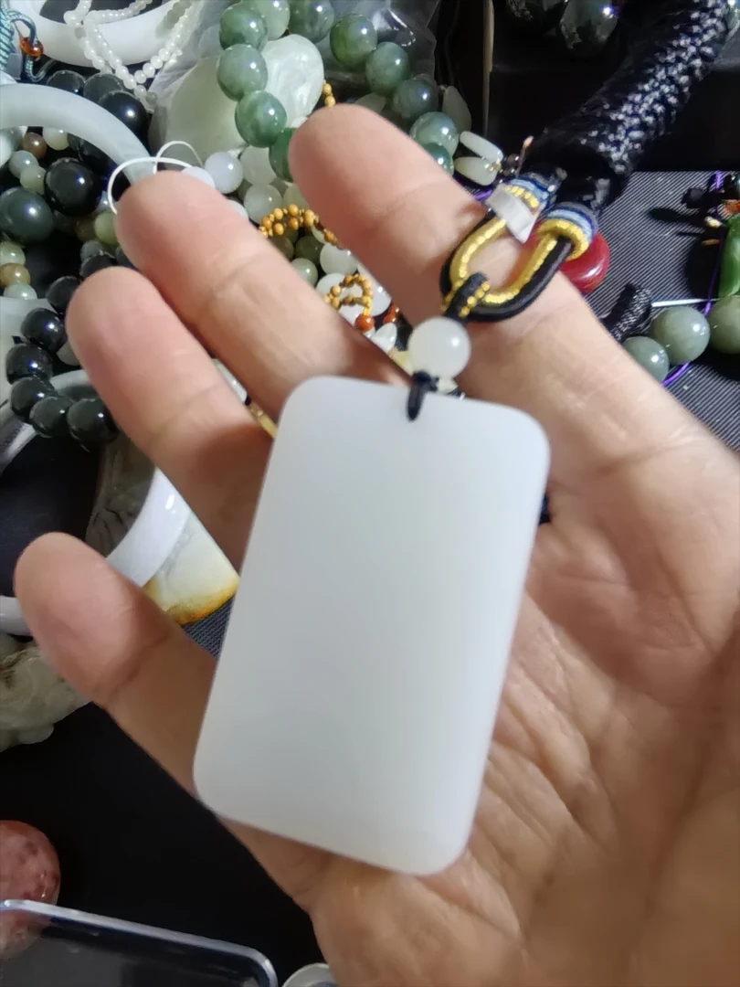 和田玉平安无事牌白玉吊坠