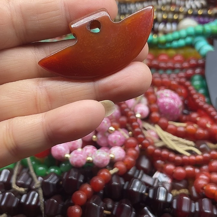 玛瑙/玉髓未镶嵌颈饰