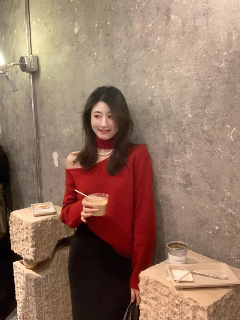 2026秋季新款韩系慵懒高级感圣诞红色小心机性感毛衣长袖气质百搭