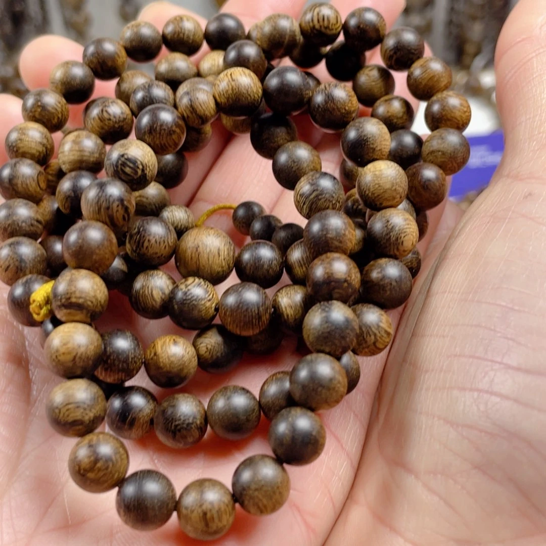 沉香手串安**?越南芽庄老白棋玉化老料满瘤疤0.8×108