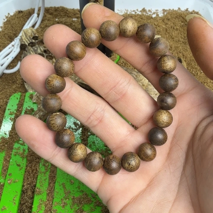 丽***大沉香碎屑沉香0.9规格5克➕