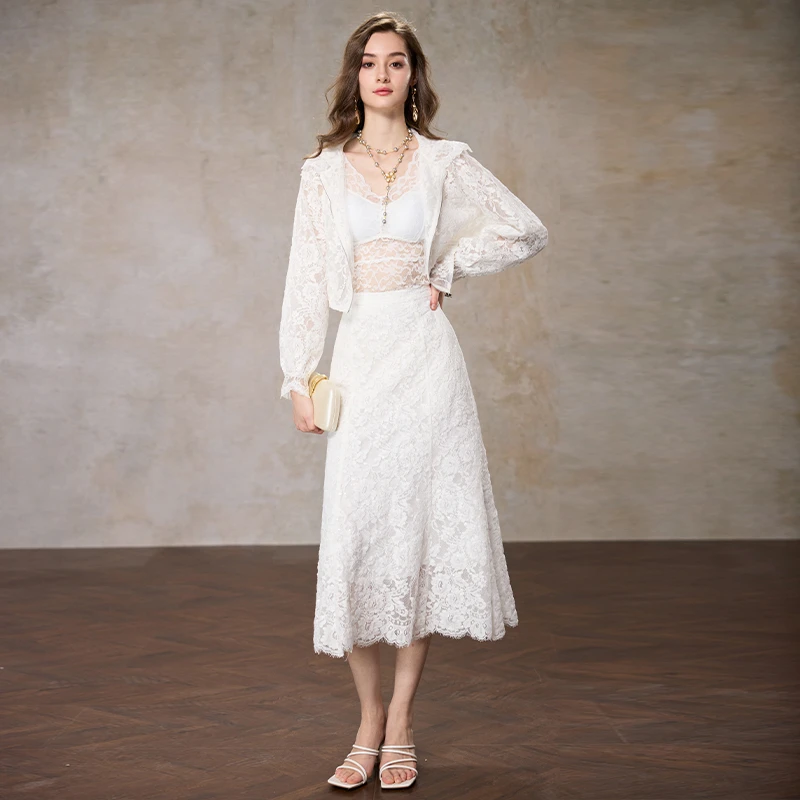 【黄蓉推荐】AUI白色蕾丝连帽短外套高级感半身裙两件套-2025042