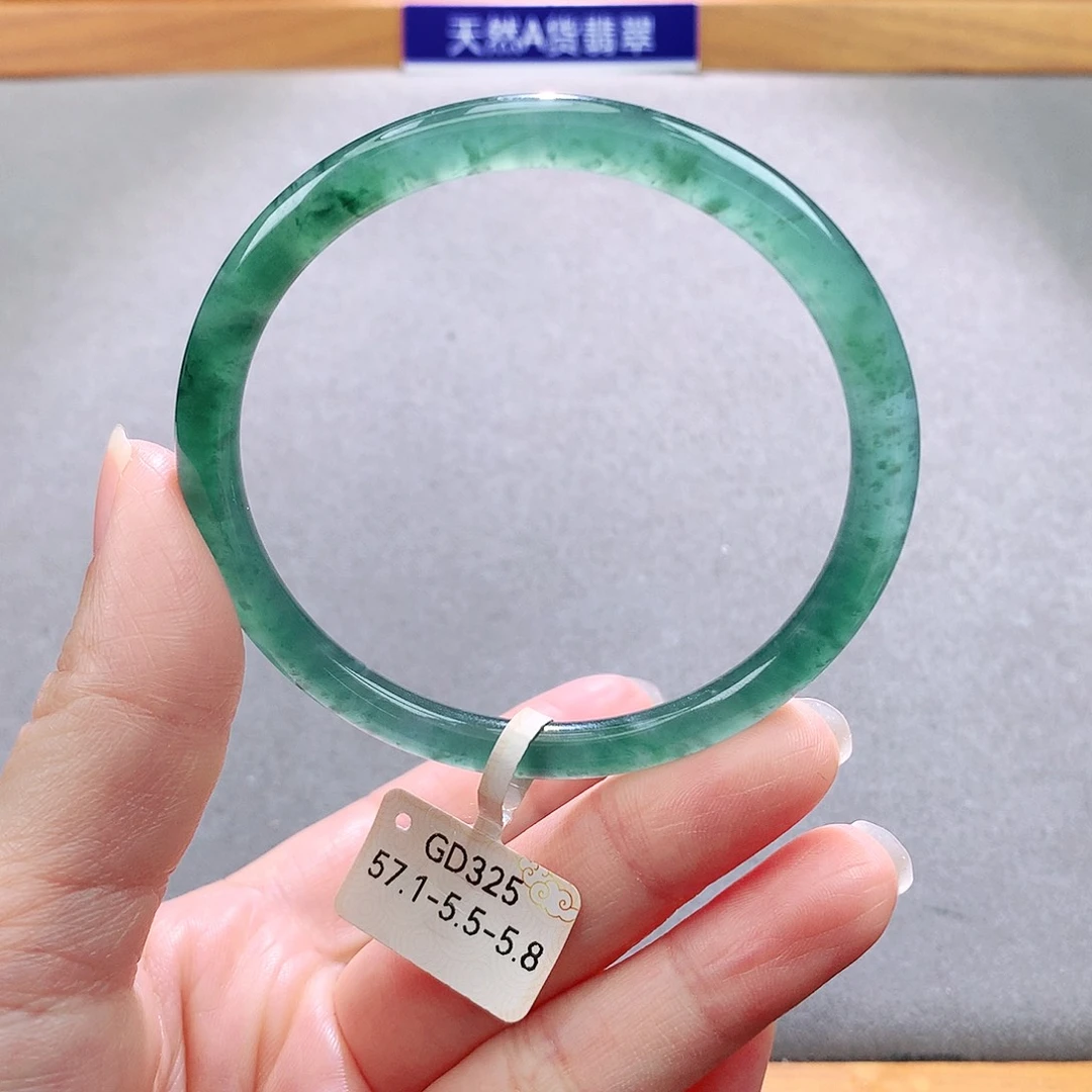 未镶嵌手镯翡翠天然翡翠手镯a货
