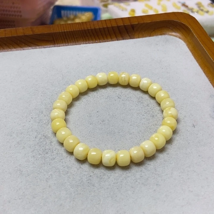 蜜蜡未镶嵌裸石手串