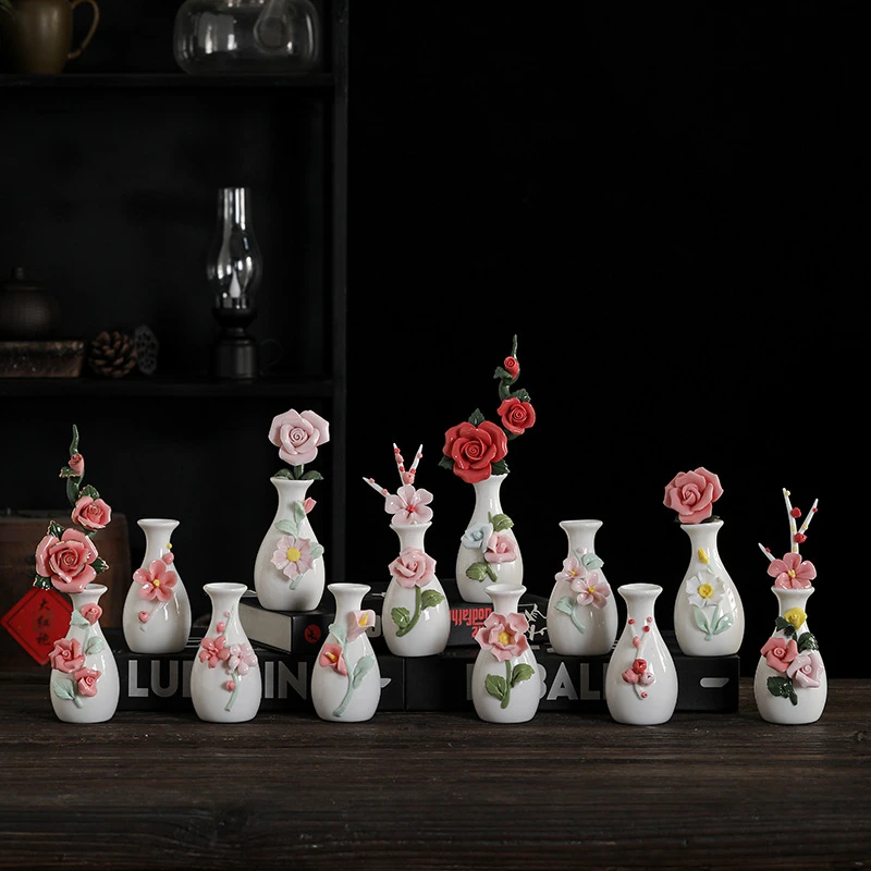 新品手捏花陶瓷花瓶陶瓷手工小花瓶桌面家居装饰插花摆件景区绿植