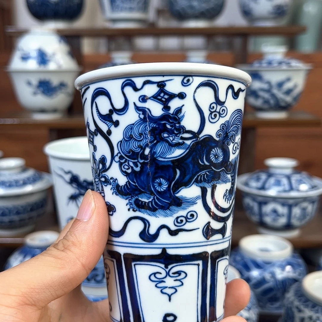 元青花狮子绣球可乐杯