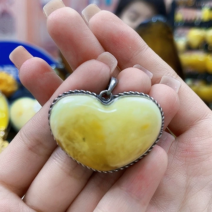 蜜蜡银S925镶嵌裸石吊坠