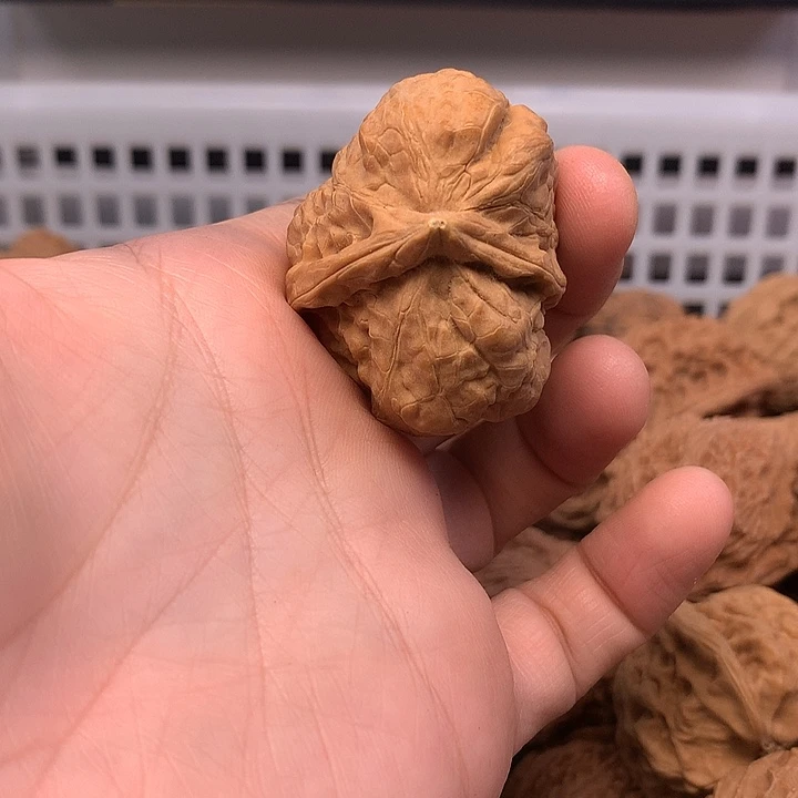 大***闪吊坠文玩核桃文玩核桃