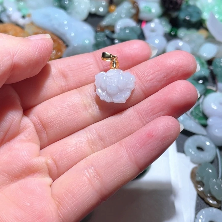 【闪购商品】翡翠颈饰未镶嵌繁****o天然翡翠