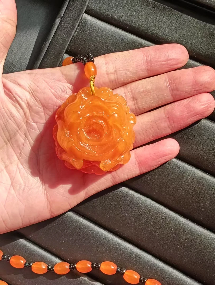 蜜蜡黄色花朵牡丹项链吊坠J281气质时尚百搭女款经典挂坠精美复古